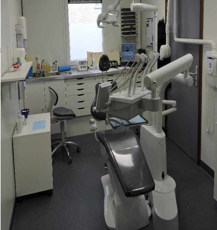 Degotte5_MEDICAL ET HOSPITALIER 5 conteneur aménagé clinique dental degotte belgique